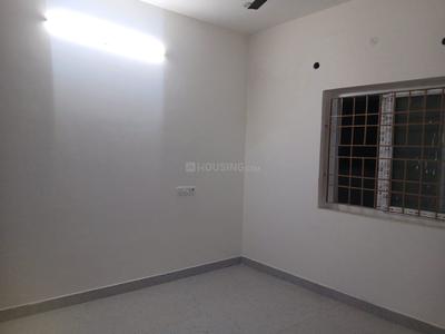 Bedroom Image of 1100 Sq.ft 2 BHK Apartment / Flat for rent in Injambakkam Chennai for Rs. 35000