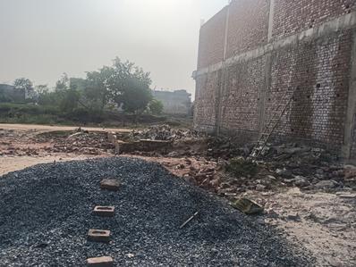 Image of 450 Sq.ft Residential Plot / Land for sale in Mundka, New Delhi for Rs. 999999