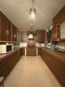 Kitchen Image of 1575 Sq.ft 3 BHK Builder Floor for rent in Greater Kailash II New Delhi for Rs. 150000