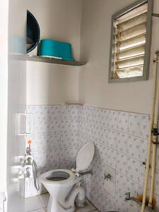 Bathroom Image of 1100 Sq.ft 2 BHK Apartment / Flat for rent in Ghatlodiya Ahmedabad for Rs. 20000