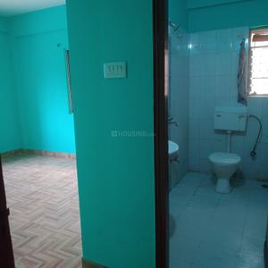 Bathroom Image of 1200 Sq.ft 3 BHK Apartment / Flat for sale in Riddhi Siddhi Park, Joka Kolkata for Rs. 4400000