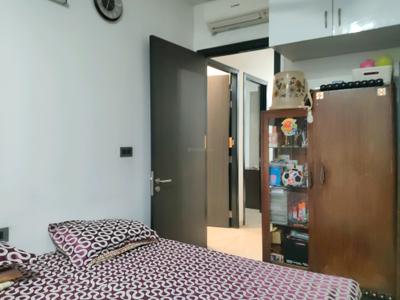 Bedroom Image of 1200 Sq.ft 3 BHK Apartment / Flat for rent in Oberoi Eternia Towers A to D, Mulund West Mumbai for Rs. 132000