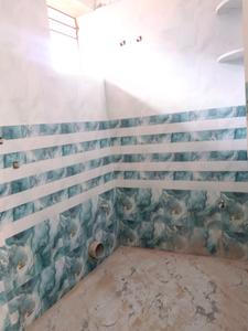 Common Bathroom Image of 888 Sq.ft 2 BHK Apartment / Flat for sale in Netaji Nagar Kolkata for Rs. 5772000