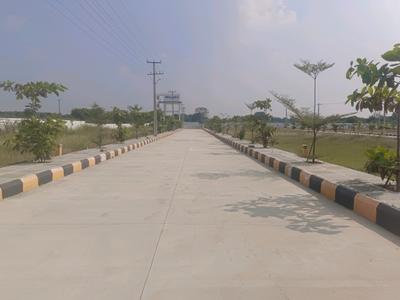 Image of 100 Sq.ft Residential Plot / Land for sale in Kompally, Hyderabad for Rs. 3800014