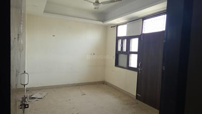 Bedroom Image of 1100 Sq.ft 3 BHK Builder Floor for rent in Palam Vihar Extension Gurgaon for Rs. 25000