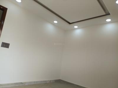 Bedroom Image of 1050 Sq.ft 3 BHK Builder Floor for sale in Pitampura New Delhi for Rs. 11500000
