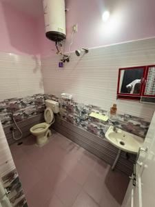 Bathroom Image of 1250 Sq.ft 3 BHK Builder Floor for rent in BTM Layout 2nd Stage Bengaluru for Rs. 35000