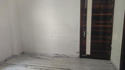 Bedroom Image of 2000 Sq.ft 2 BHK Builder Floor for rent in Sector 105 Noida for Rs. 45000