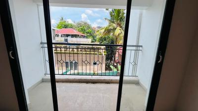 Balcony Image of 1200 Sq.ft 2 BHK Apartment / Flat for sale in Kakkanad Kochi for Rs. 5500000