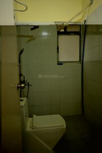 Bathroom Image of 712 Sq.ft 2 BHK Apartment / Flat for rent in Hiland Greens, Maheshtala Kolkata for Rs. 20000