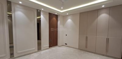 Bedroom Image of 2700 Sq.ft 4 BHK Builder Floor for sale in Kalkaji New Delhi for Rs. 74000000