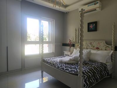 Bedroom Image of 1350 Sq.ft 2 BHK Apartment / Flat for sale in Nyati Esteban, Mohammed Wadi Pune for Rs. 11000000