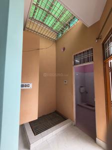 Balcony Image of 750 Sq.ft 1 BHK Builder Floor for rent in Gomti Nagar Lucknow for Rs. 13000