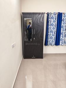 Bedroom Image of 700 Sq.ft 2 BHK Builder Floor for rent in Picnic Garden Kolkata for Rs. 25000