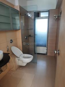 Bathroom Image of 1280 Sq.ft 3 BHK Apartment / Flat for sale in Nahar Amrit Shakti, Powai Mumbai for Rs. 35000000