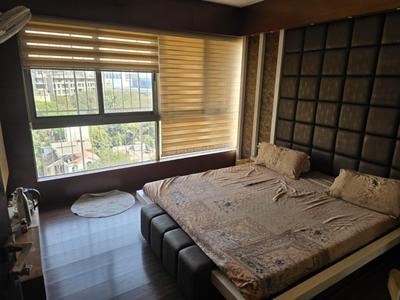 Bedroom Image of 2400 Sq.ft 4 BHK Apartment / Flat for sale in Shivaji Nagar Pune for Rs. 55000000