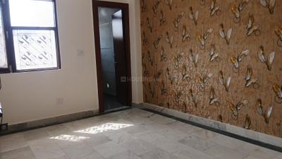 Bedroom Image of 925 Sq.ft 2 BHK Apartment / Flat for sale in Shalimar Garden Ghaziabad for Rs. 4975000