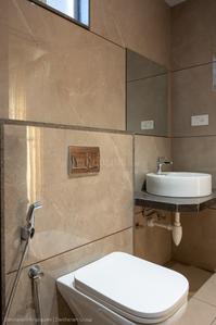 Bathroom Image of 1700 Sq.ft 3 BHK Apartment / Flat for sale in New Alkapuri Vadodara for Rs. 7500000