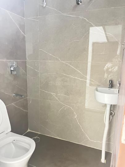Stage 3, Indira Nagar Bathroom 1