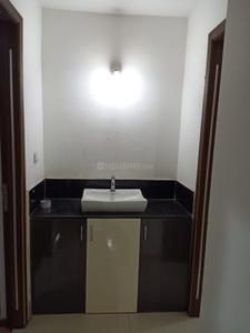 Bathroom Image of 976 Sq.ft 2 BHK Apartment / Flat for rent in Essen Aishwaryam Comfort, Chinchwad Pune for Rs. 28000