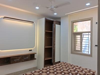 Bedroom Image of 900 Sq.ft 3 BHK Builder Floor for sale in Uttam Nagar New Delhi for Rs. 6000000
