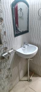 Bathroom Image of 240 Sq.ft 1 RK Apartment / Flat for rent in Varanasi Cantonment Varanasi for Rs. 15000