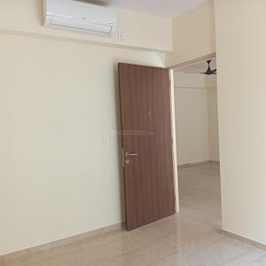 Bedroom Image of 1010 Sq.ft 2 BHK Apartment / Flat for sale in Lodha Sterling, Thane West Thane for Rs. 19500000