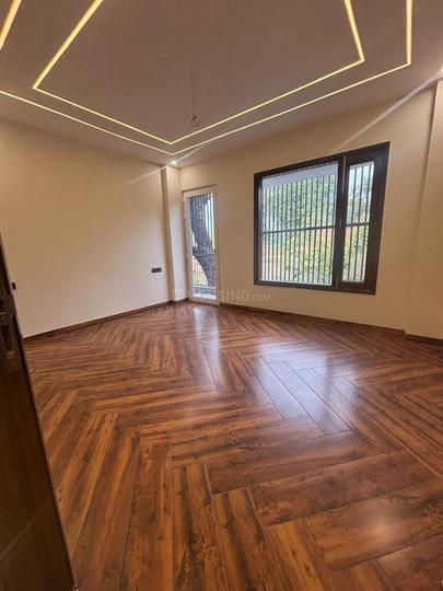 Mussoorie road Main Image 1