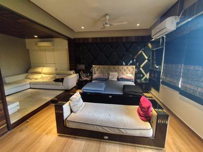 Bedroom Image of 5000 Sq.ft 4 BHK Apartment / Flat for sale in Ambli Ahmedabad for Rs. 60000000