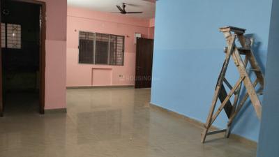 Living Room Image of 1200 Sq.ft 3 BHK Apartment / Flat for rent in Airport Gate no. 1 Kolkata for Rs. 18000