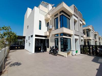 Image of 2925 Sq.ft 4 BHK Villa for sale in HM Aaradhya Residency, Adalaj, Gandhinagar for Rs. 25000000