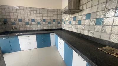 Kitchen Image of 850 Sq.ft 2 BHK Apartment / Flat for rent in Paradise Sai Mannat, Kharghar Navi Mumbai for Rs. 42000