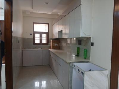 Kitchen Image of 1800 Sq.ft 4 BHK Builder Floor for sale in Shalimar Garden Ghaziabad for Rs. 17500000