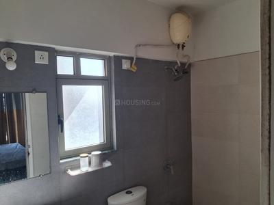 Bathroom Image of 1850 Sq.ft 2.5 BHK Apartment / Flat for rent in Adani The Meadows, Shantigram Ahmedabad for Rs. 35000