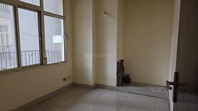 Bedroom Image of 1425 Sq.ft 3 BHK Apartment / Flat for sale in Panchsheel Wellington, Crossings Republik Ghaziabad for Rs. 10500000