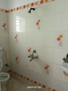 Bathroom Image of 1800 Sq.ft 9 BHK Independent House for sale in Kalikapur, EM Bypass Kolkata for Rs. 28500000