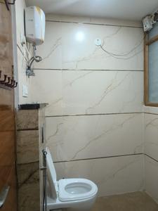 Bathroom Image of 2250 Sq.ft 3 BHK Builder Floor for rent in Sector 85 Faridabad for Rs. 25000