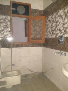 Common Bathroom Image of 1100 Sq.ft 3 BHK Builder Floor for sale in Hari Nagar New Delhi for Rs. 8800000