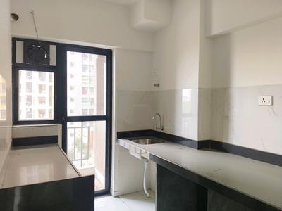 Kitchen Image of 611 Sq.ft 1 BHK Apartment / Flat for rent in Runwal Gardens Phase I, Dombivli East Thane for Rs. 12998