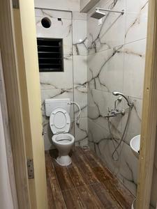 Bathroom Image of 1400 Sq.ft 3 BHK Apartment / Flat for rent in Shriji Panchvati Complex, Kaikhali Kolkata for Rs. 24000