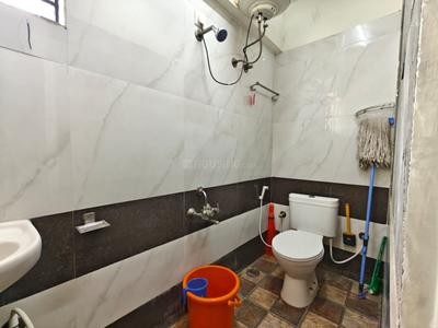 Bathroom Image of 550 Sq.ft 1 BHK Apartment / Flat for rent in Brookefield Bengaluru for Rs. 20000