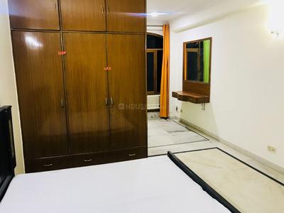 Bedroom Image of Girls pg in DLF Phase 2, Shahpur