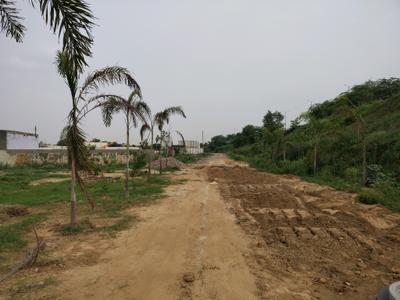 Image of 900 Sq.ft Residential Plot / Land for sale in Tilpata Karanwas, Greater Noida for Rs. 2500400