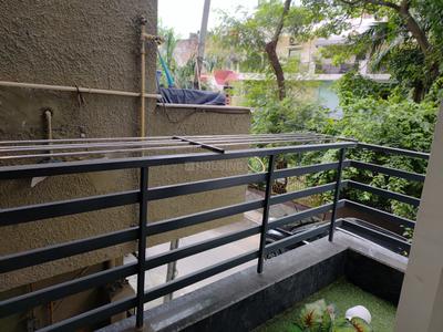 Balcony Image of 1000 Sq.ft 3 BHK Builder Floor for sale in Janakpuri New Delhi for Rs. 18500000