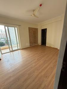 Hall Image of 1699 Sq.ft 3 BHK Apartment / Flat for sale in Amrapali Crystal Homes Phase 1, Sector 76 Noida for Rs. 22000000
