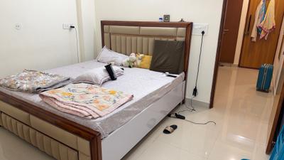 1 BHK Flat