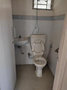 Bathroom Image of 901 Sq.ft 3 BHK Apartment / Flat for sale in Shapoorji Pallonji Houshing Complex, Rajarhat Kolkata for Rs. 5500000