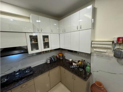 Kitchen Image of 2520 Sq.ft 4 BHK Apartment / Flat for rent in The Antriksh Forest, Sector 77 Noida for Rs. 60000