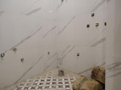 Common Bathroom One Image of 1300 Sq.ft 3 BHK Builder Floor for sale in Shalimar Garden Ghaziabad for Rs. 9300000