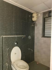 Common Bathroom Image of 1086 Sq.ft 2 BHK Apartment / Flat for sale in Lodha Palava Lagoona A To F, Palava Phase 2 Thane for Rs. 6000000